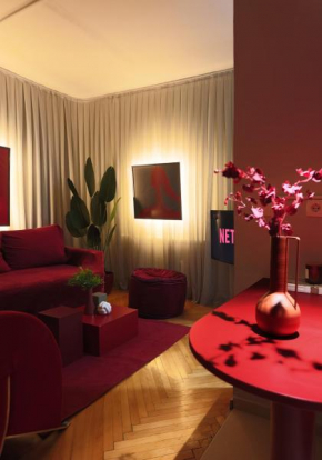 Etern Stays - Maroon Apartment